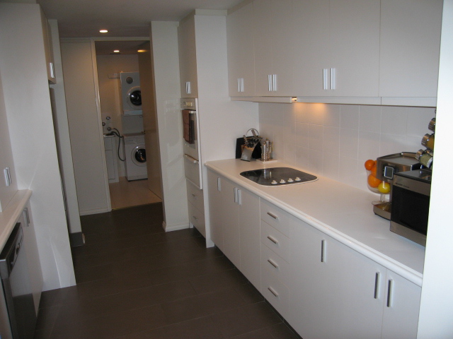 GOLDEN MILE! Picture 3