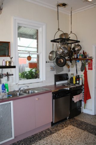 SPACIOUS 4BR FAMILY HOME! Picture