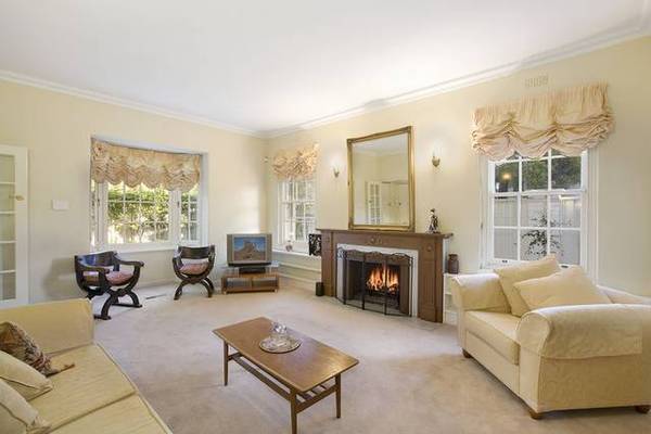 FANTASTIC TOORAK HOME! Picture