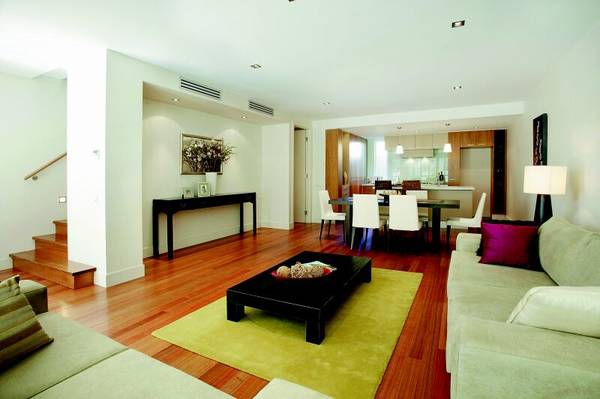 EXQUISITE BRAND NEW TOWN RESIDENCE! Picture EXQUISITE BRAND NEW TOWN RESIDENCE! Picture