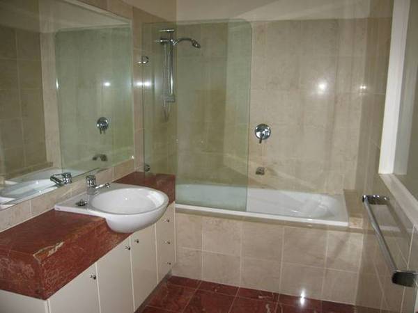 PRIZE RESIDENCE! Picture