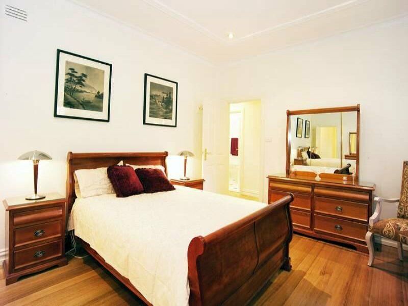 Classic Two Storey Period Residence Picture 3