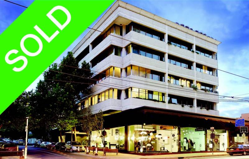 An Enviable Location & Lifestyle Picture 1