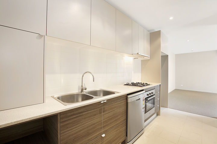 ONE.....WITH THE LOT! Picture 3