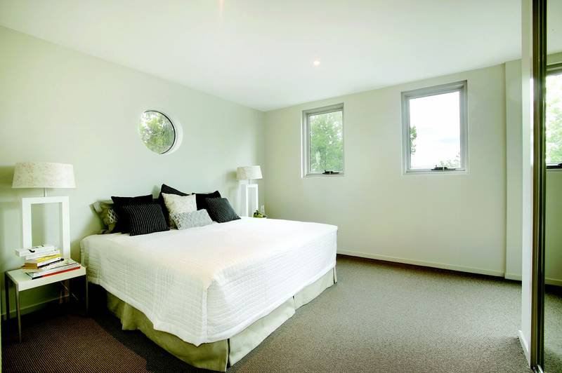 Brand New Boutique Apartment Picture 2