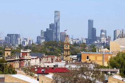 BRAND NEW 3 BEDROOM STUDENT APARTMENT!! Picture