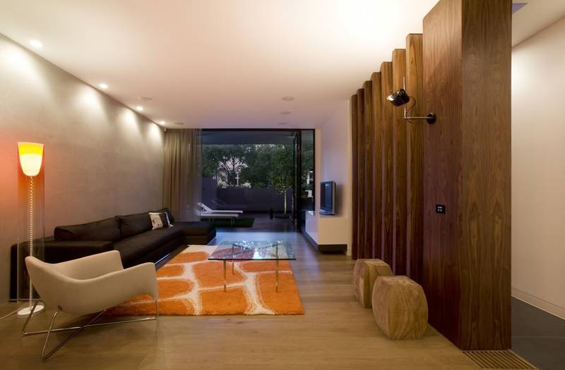 Breathtaking Beauty, Style & Sophistication Picture 2