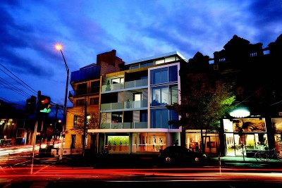 Spectacular Brand New 1 Bedroom with Courtyard Picture