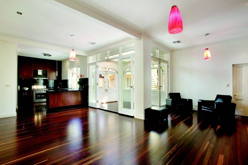 Classic Double Fronted Slate Roofed Hawthorn Brick Victorian Residence of 6 Main Rooms, 3 Bedrooms + Study Picture 2