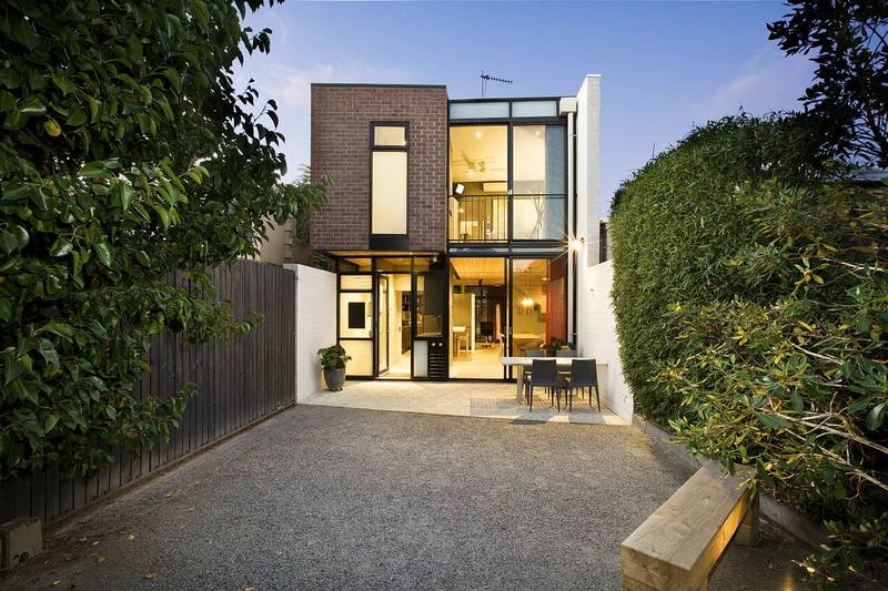 de Campo Architects Own Award Winning 3 Bedroom + Study Home with 2 Car Parks Picture 1