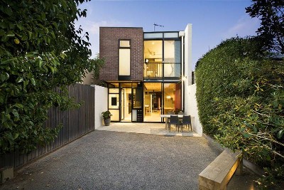 de Campo Architects Own Award Winning 3 Bedroom + Study Home with 2 Car Parks Picture