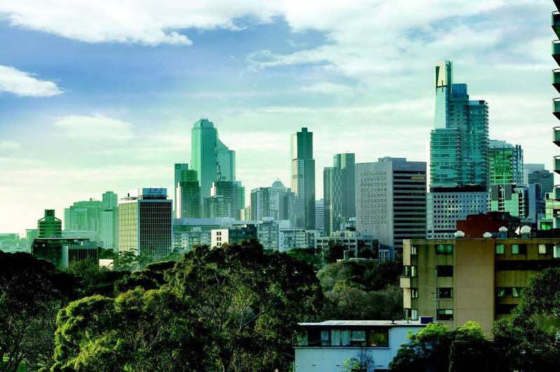 Sensational One Bedroom Penthouse in Iconic "Stanhill" Building Picture 2