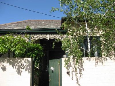 CENTRAL SOUTH YARRA HOME! Picture