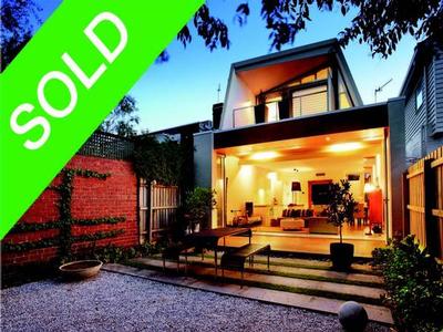 Brilliant Architect Designed Three Bedroom Plus Study Home Picture