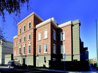 Nicholas Day Designed Spacious Boutique Two Bedroom Apartment with Massive North Facing Terrace Picture Nicholas Day Designed Spacious Boutique Two Bedroom Apartment with Massive North Facing Terrace Picture