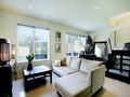 ULTRA MODERN TWO LEVEL APARTMENT! Picture