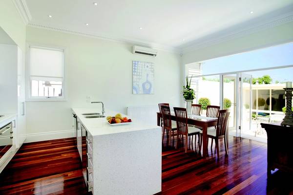 Dress Circle Style Picture 3