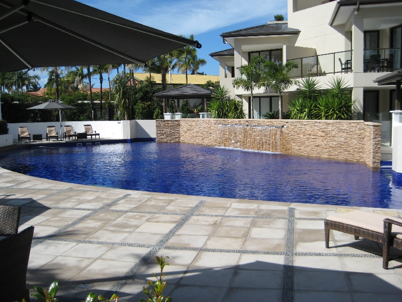 ALLEGRA APARTMENTS - BEACH SIDE RESORT Picture 2