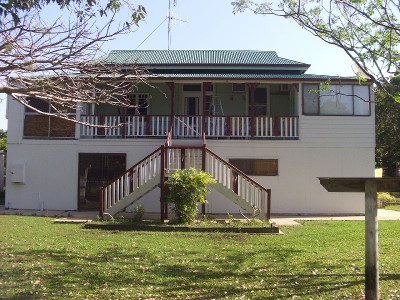 GREEN CHANGE WITH A SEA CHANGE Picture GREEN CHANGE WITH A SEA CHANGE Picture