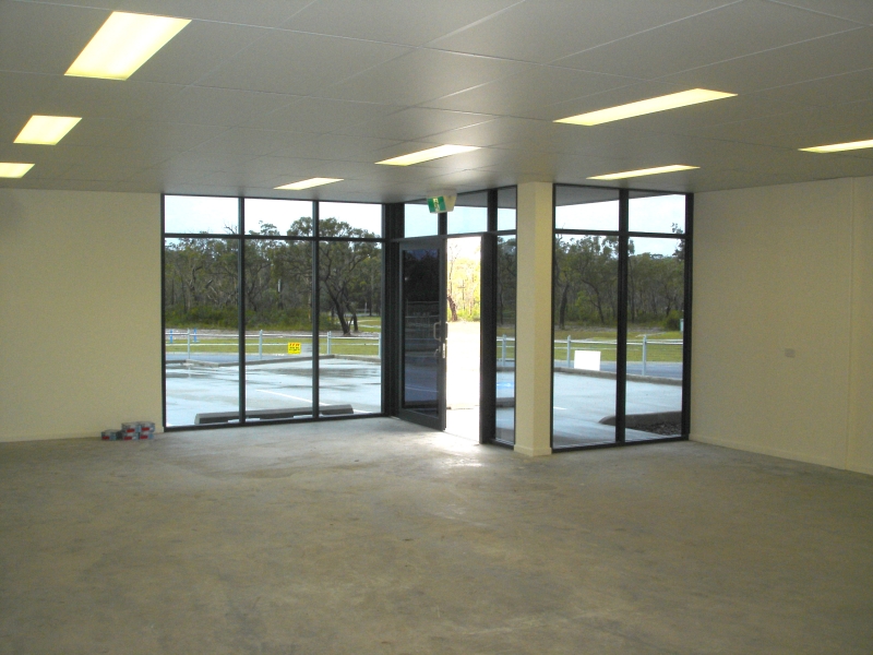 Prime Industrial Development - 491m2 Picture 3
