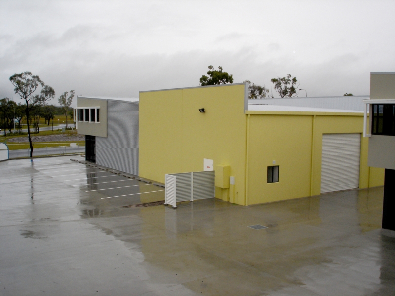 Prime Industrial Development - 491m2 Picture 2