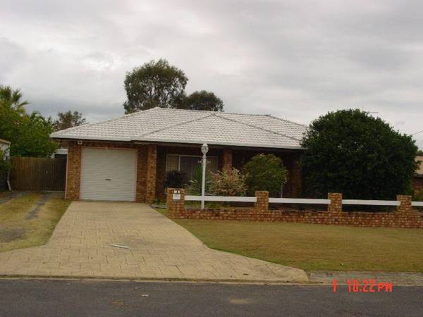 Well presented brick home Picture 1