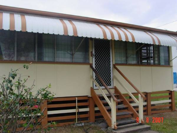 Cosy Central Cottage Picture 1