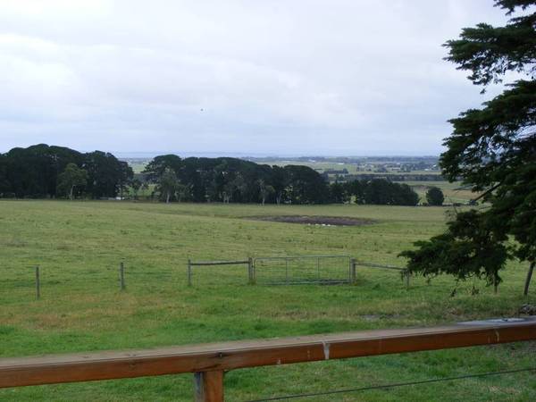 RURAL SETTING WITH VIEWS Picture