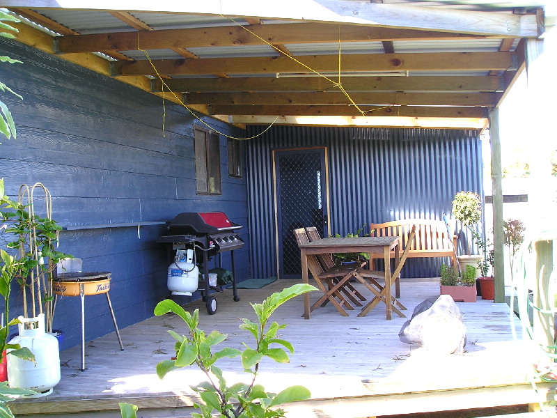 Comfortable established home Picture 3