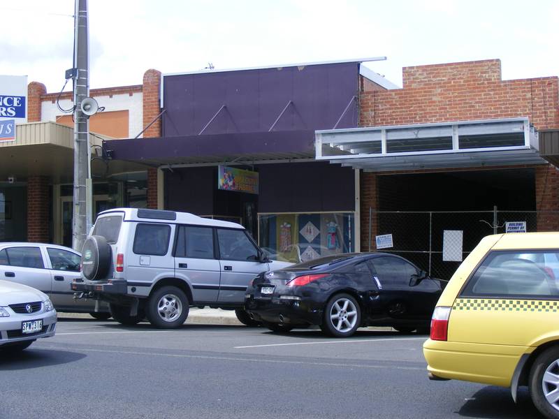 Commercial Freehold Picture 1
