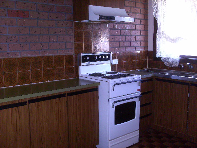 Low maintenance unit! Picture 2