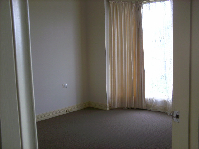 Renovated 3 bedroom home!!! Picture 3