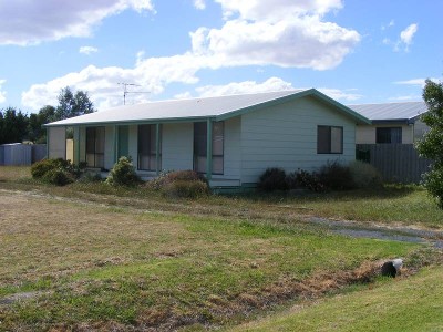 Spacious 3 bedroom home. Picture