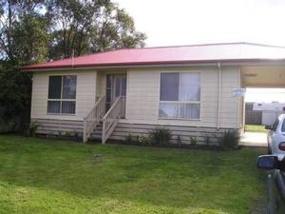 3 bedroom home in Dalyston Picture