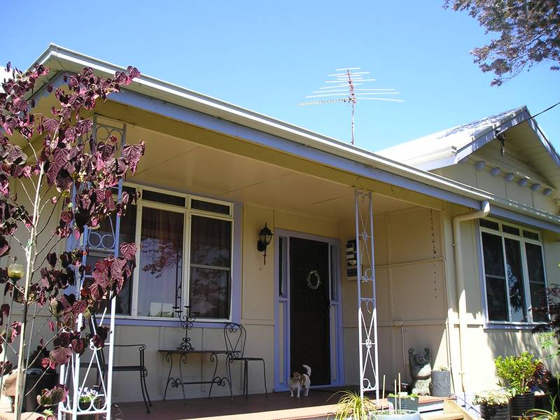 PERFECT HOLIDAY HOUSE FOR $220,000. Picture 3