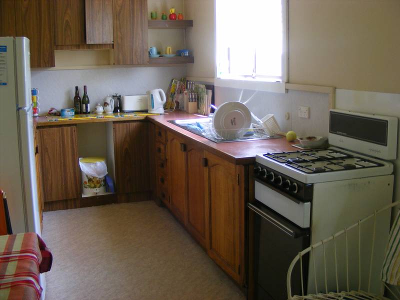 Location, Location!! Picture 3