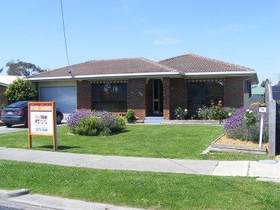 Low maintenance Brick veneer. Picture Low maintenance Brick veneer. Picture