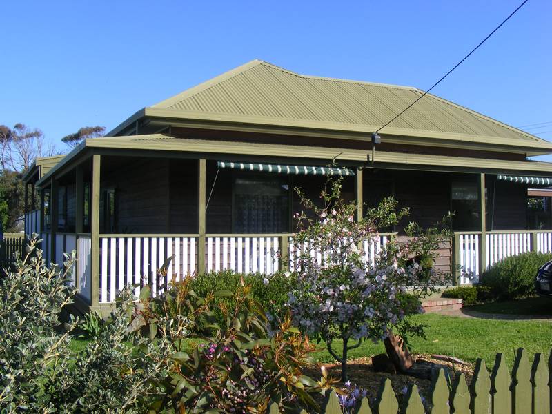 Take a closer look! Picture 1