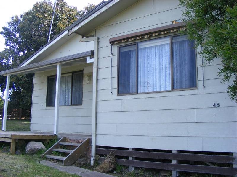 Fully Fernished 2 bedroom Home. Picture 1