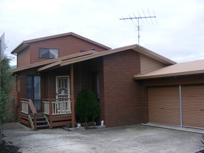 Large Family Home Picture