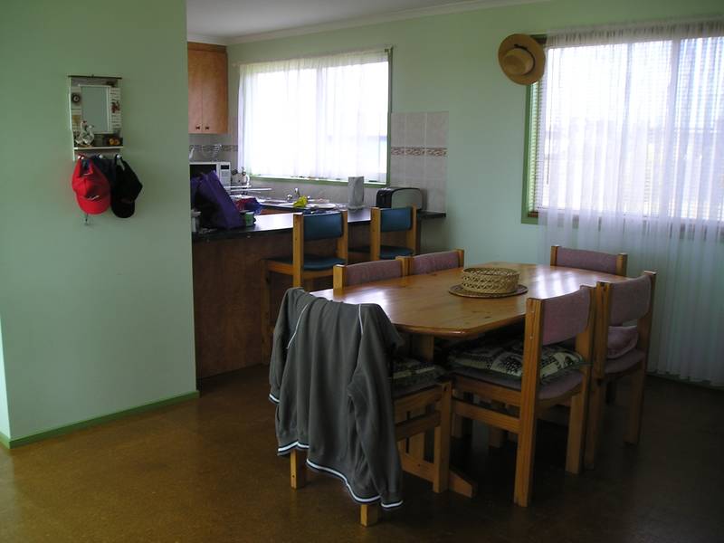 4 Bedrooms on one Acre Picture 3