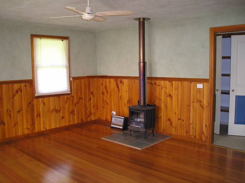 Cedar on Ivor Picture 3