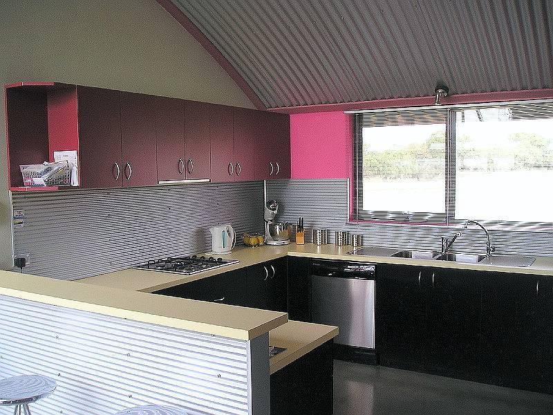 DARE TO BE DIFFERENT Picture 2