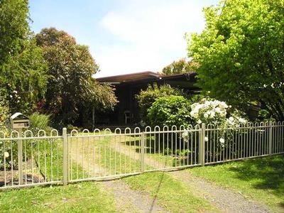 Cedar On Toorak Picture Cedar On Toorak Picture