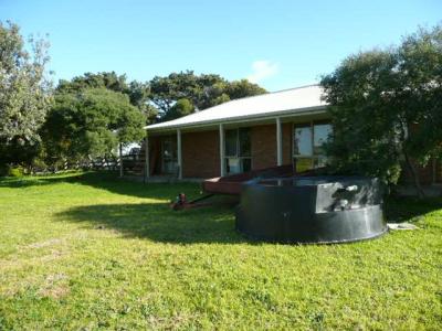 Quiet Country Lifestyle Picture 1