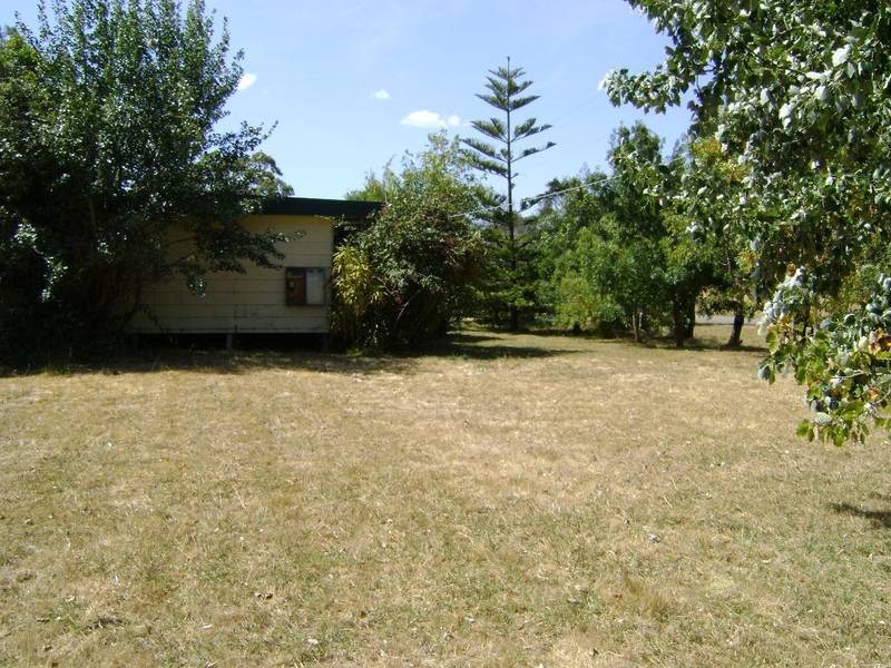 Neat and Tidy 3 Bedroom Home Picture Neat and Tidy 3 Bedroom Home Picture