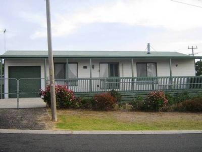 Well presented three bedroom home Picture Well presented three bedroom home Picture