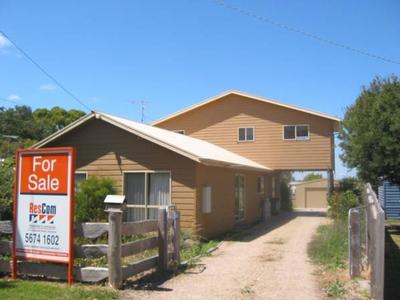 Large Family Home! Picture