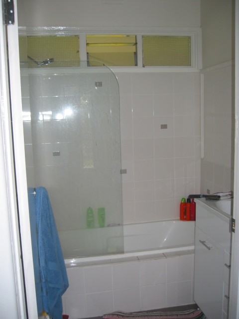 Nice & Handy In Sandy! Picture 2