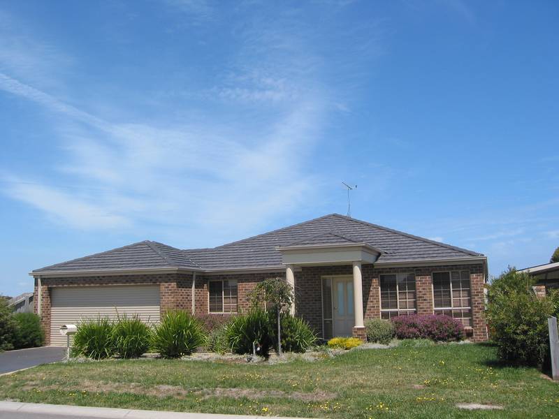 Excellent Family Home Picture 1